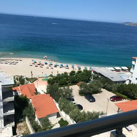 Rino Appartement Saranda